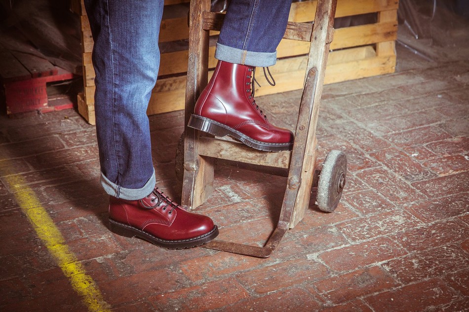 Solovair Hi-Shine 11 Eye Uomo Stivali Derby Rosse | S11-981-OX-G-030
