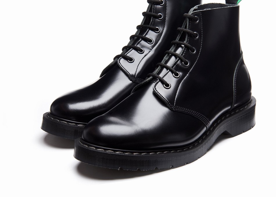 Solovair Hi-Shine 6 Eye Donna Stivali Astronauti Nere | S6-969-BK-G-030