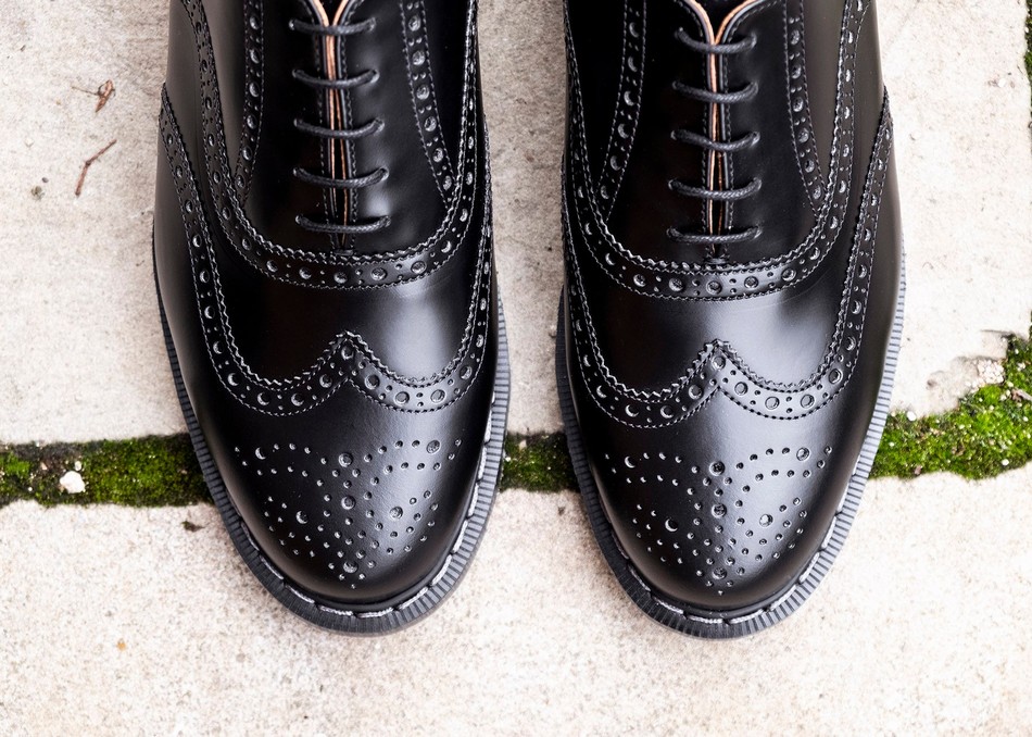 Solovair Hi-Shine English Donna Scarpe Brogue Nere | S5-811-BK-G-030