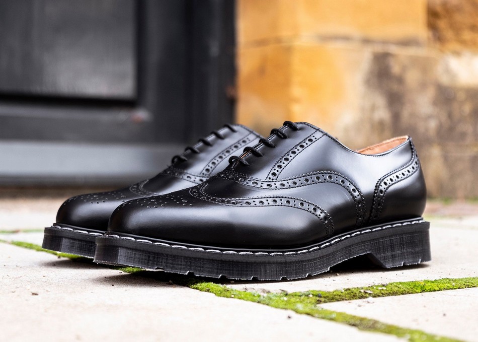 Solovair Hi-Shine English Donna Scarpe Brogue Nere | S5-811-BK-G-030