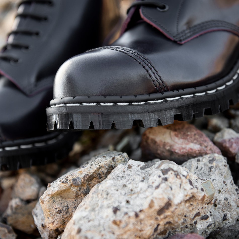 Solovair Rub-Off 6 Eye Steel Toe Capped Uomo Stivali Derby Bordeaux | GF6-1710-BUR-RO-030
