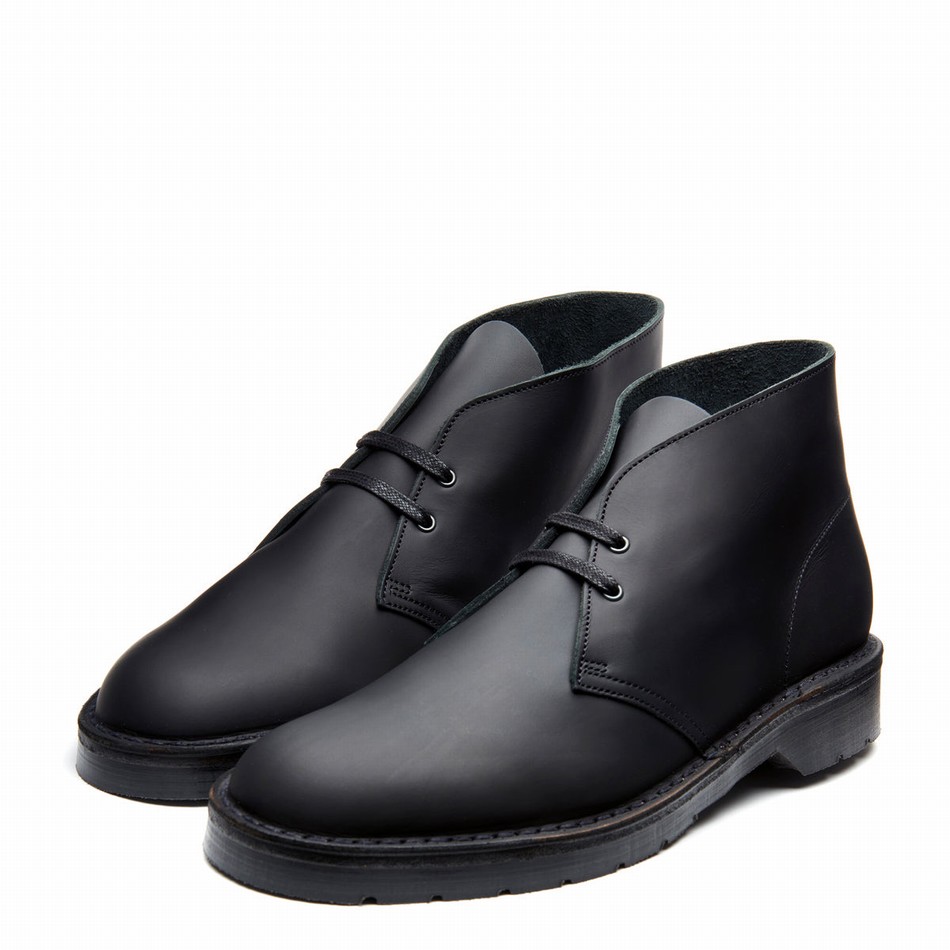 Solovair Waxy Uomo Stivali Chukka Nere | 103-357-060